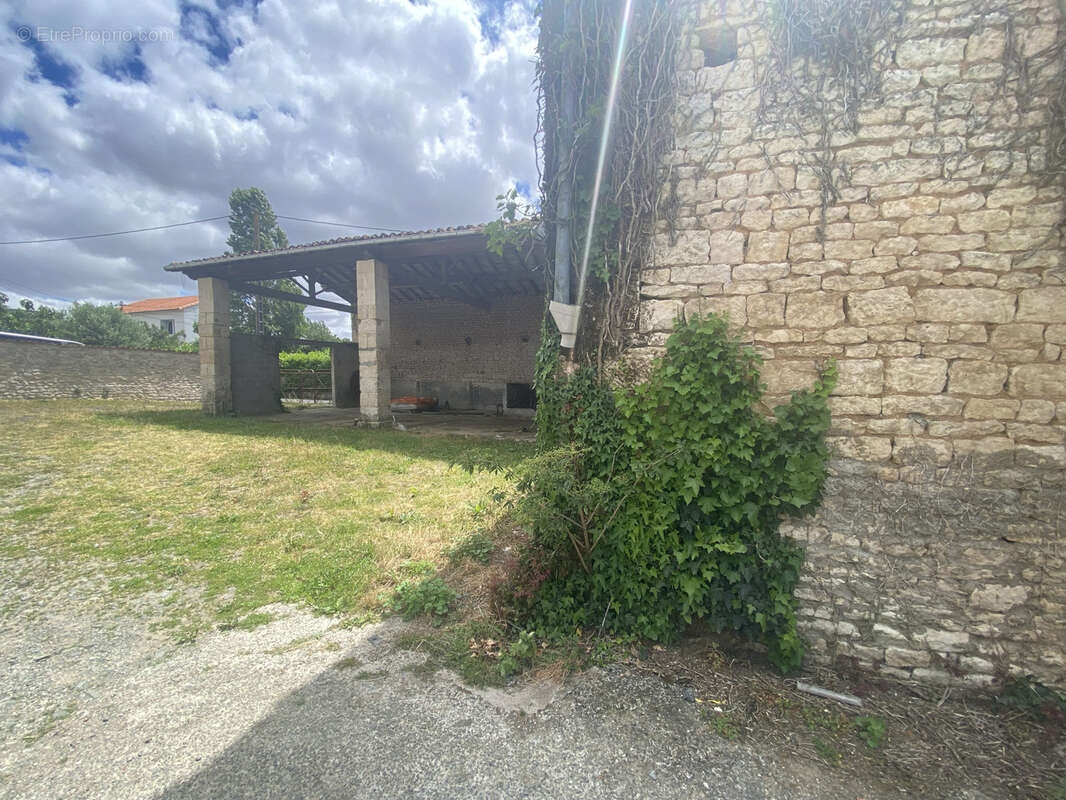 Grange à rénover - photo 3