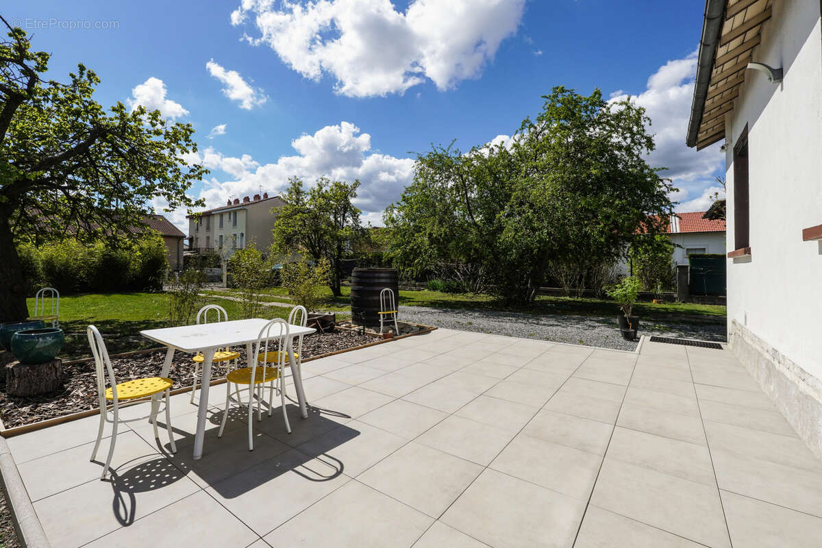 Maison à CLERMONT-FERRAND