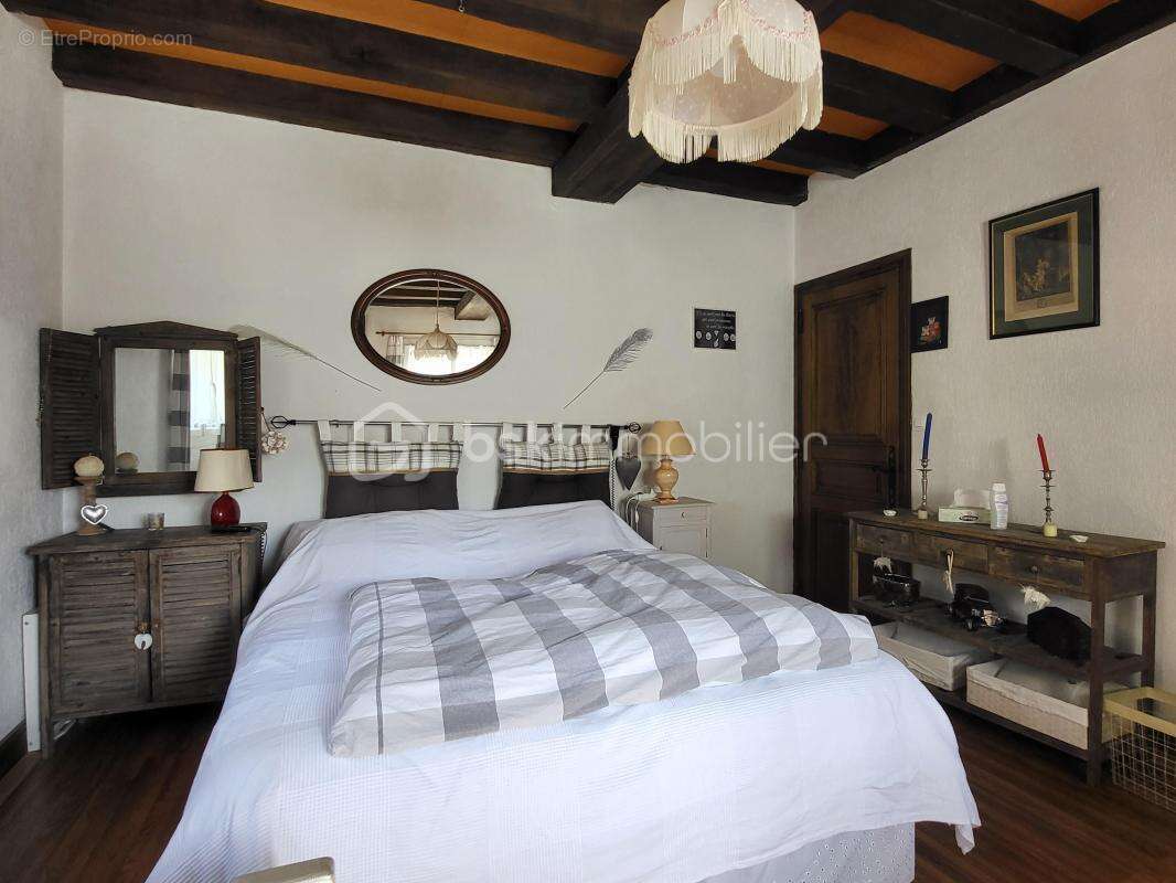 Maison à BOUZY-LA-FORET