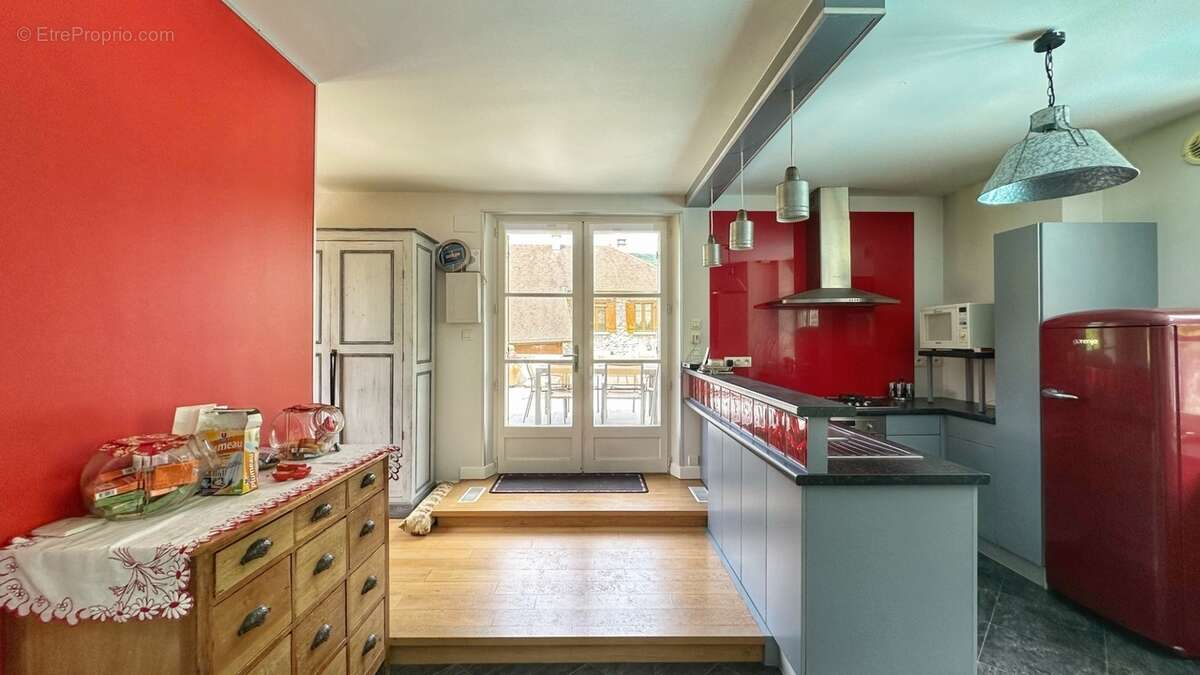 Maison à SAINT-AUPRE