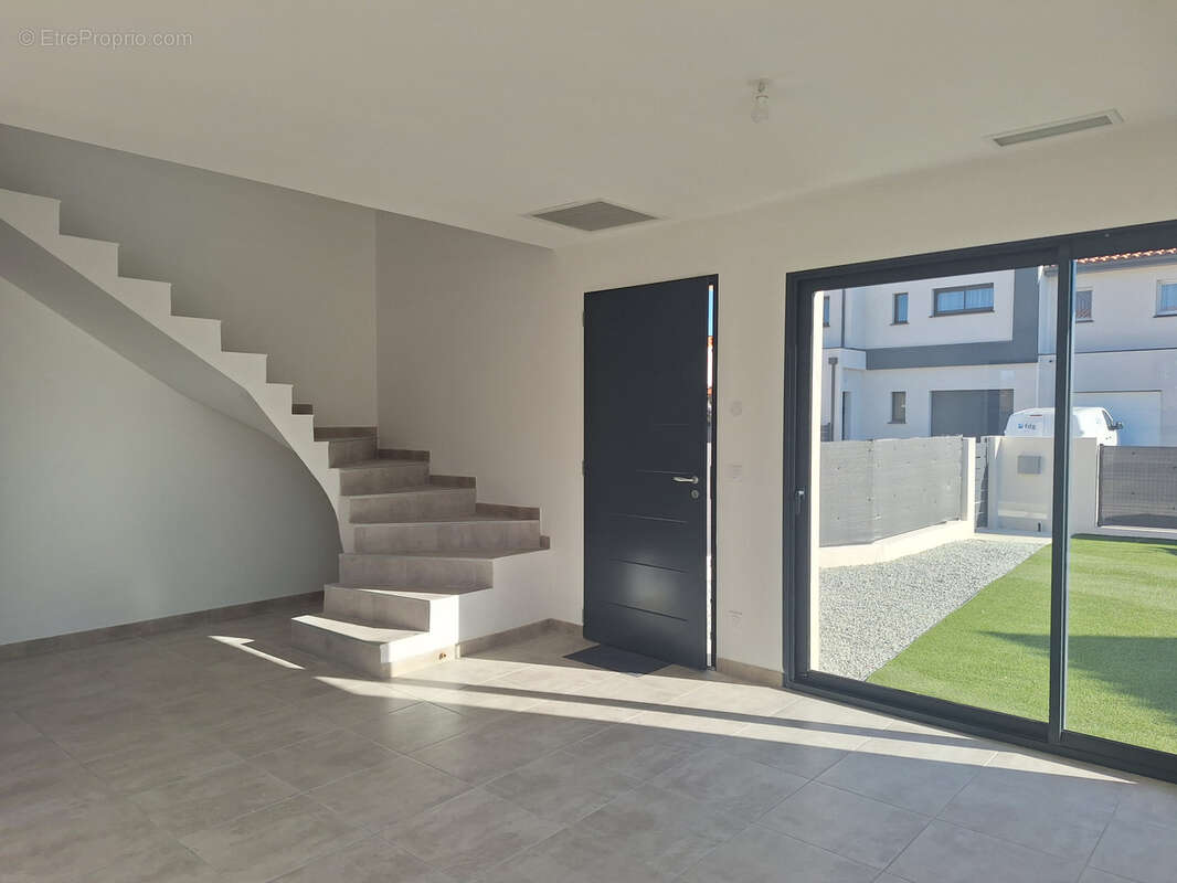 Maison à SAINT-CYPRIEN