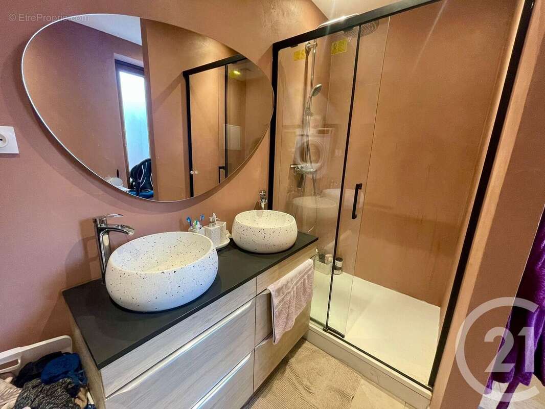 Maison à NANTOUILLET