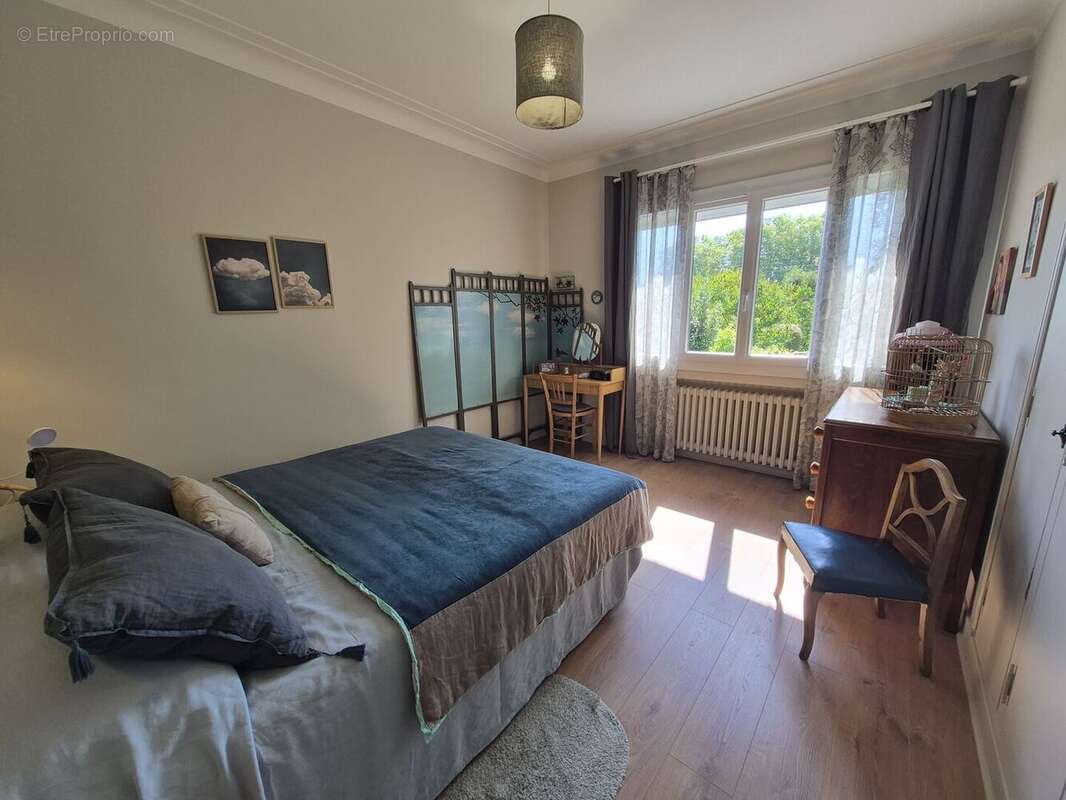m chambre 2 fen