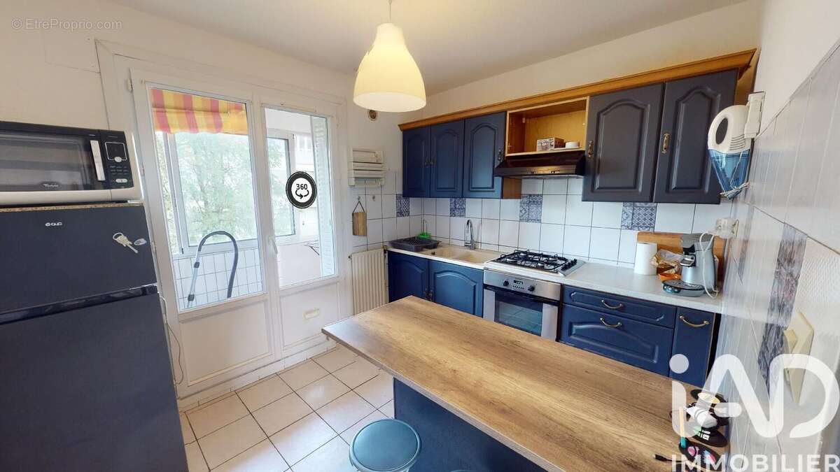 Photo 6 - Appartement à SAINT-MARTIN-D'HERES