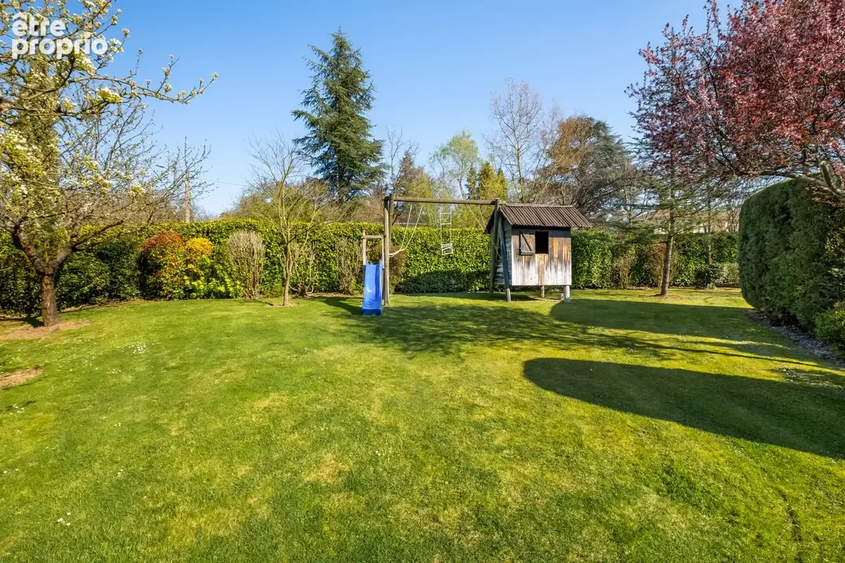 Tassin Maison familiale de 234 m2 avec un magnifique jardin de 1969 m2 - photo 19