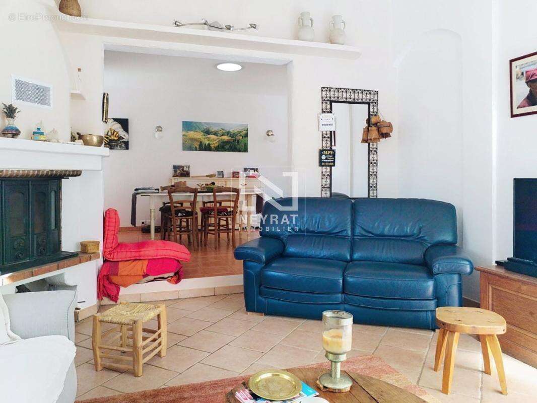 Fayence maison de plain-pied avec 3 chambres et dependances - photo 8