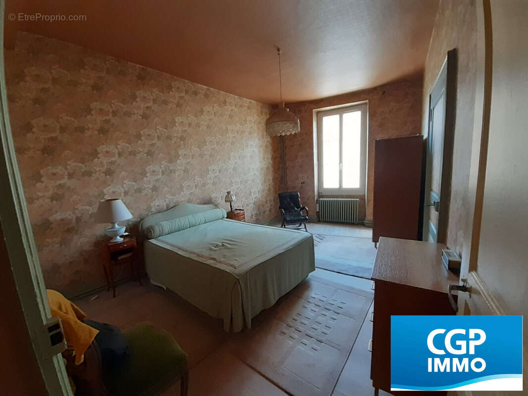 Appartement à SAINT-CERE