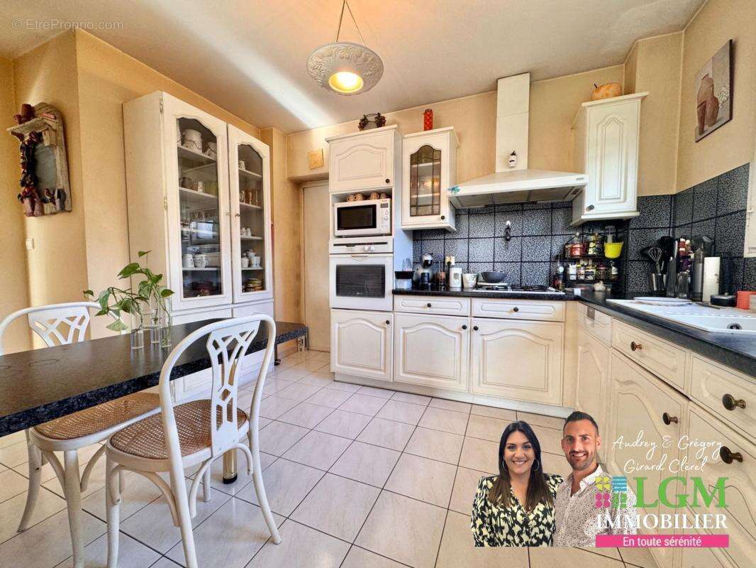 Maison à SAINT-JEAN-DE-VEDAS