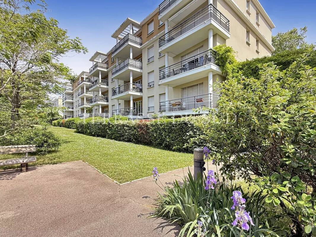 Appartement à MARSEILLE-13E