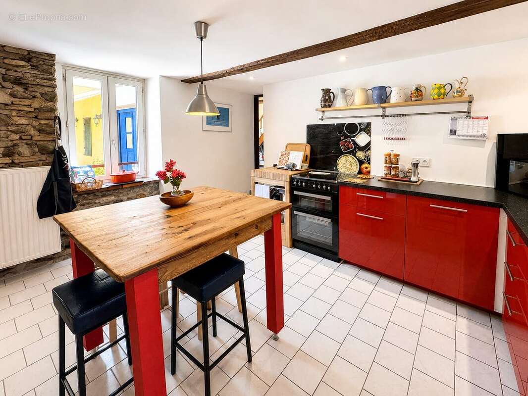 Maison à TRIE-SUR-BAISE