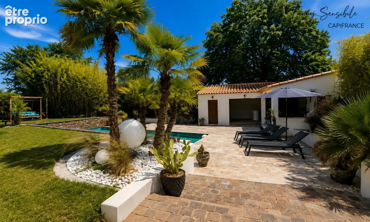 Maison 185 m² + annexe – piscine / pool house – terrain 1200 m² - village à pied - photo 3