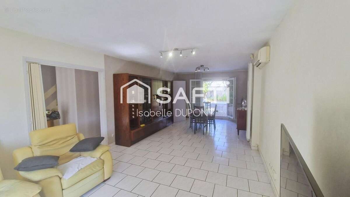 Photo 6 - Maison à LE HAILLAN