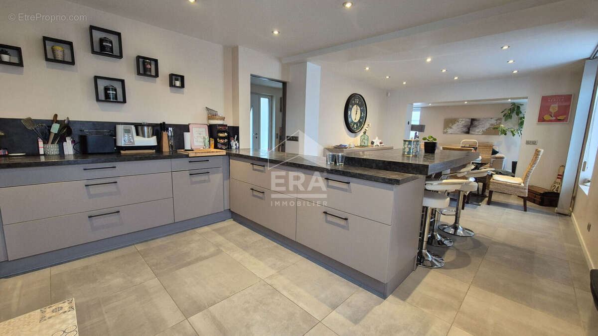 Maison à GRISY-SUISNES