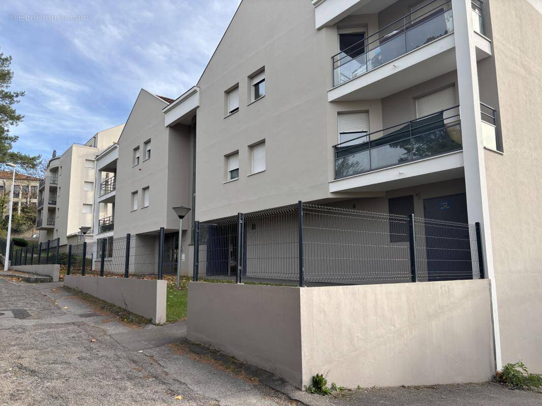Appartement à LYON-8E