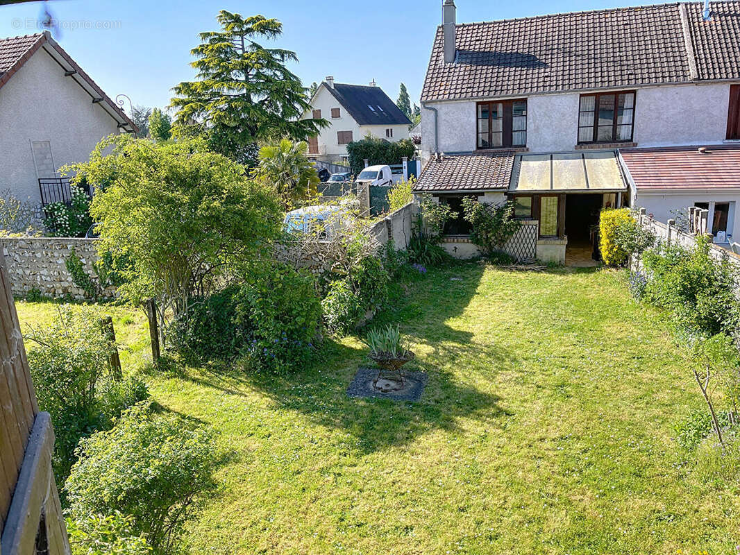 Maison à HARGEVILLE