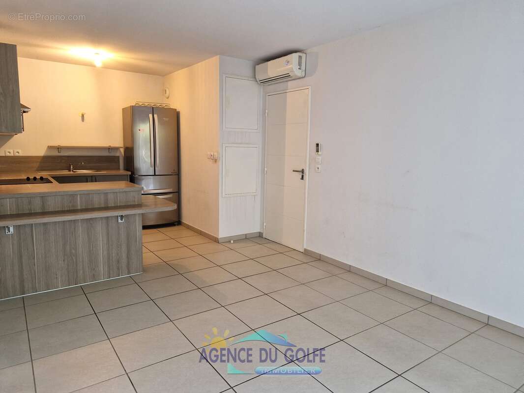 Type 2 avec terrasse et parking dans standing proche plages - photo 6