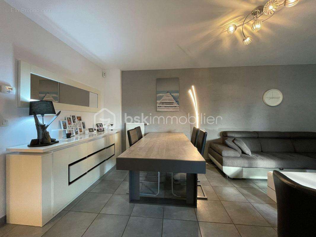 Appartement T3 68 m² avec jardin, terrasse, garage, cave et stationnement privatif – La Ravoire - photo 4