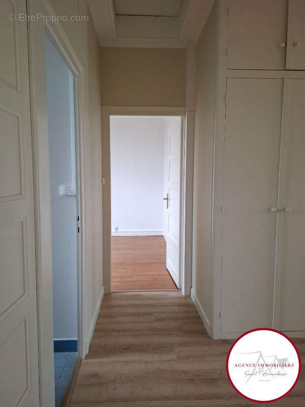 Maison à SAINT-AMAND-MONTROND