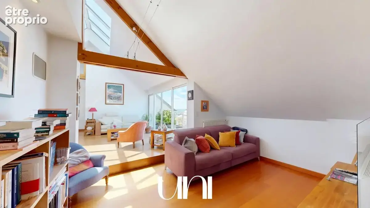Maison 8 pièces de 170 m2- DONVILLE LES BAINS - photo 6