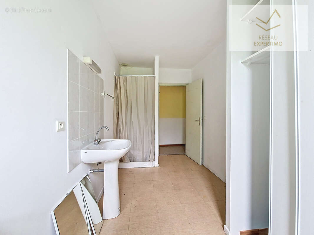 Appartement à CASSAGNES-BEGONHES