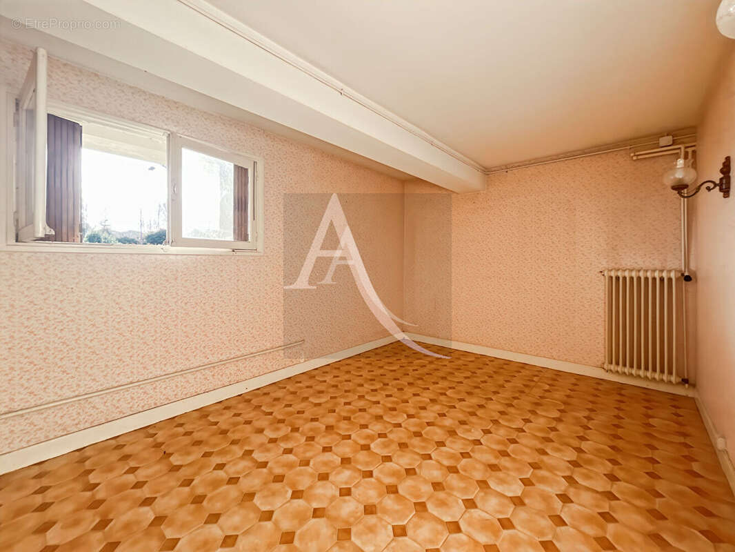 Maison à FUMEL