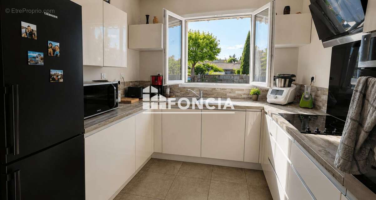 Maison plain pied - 5 chambres - photo 4
