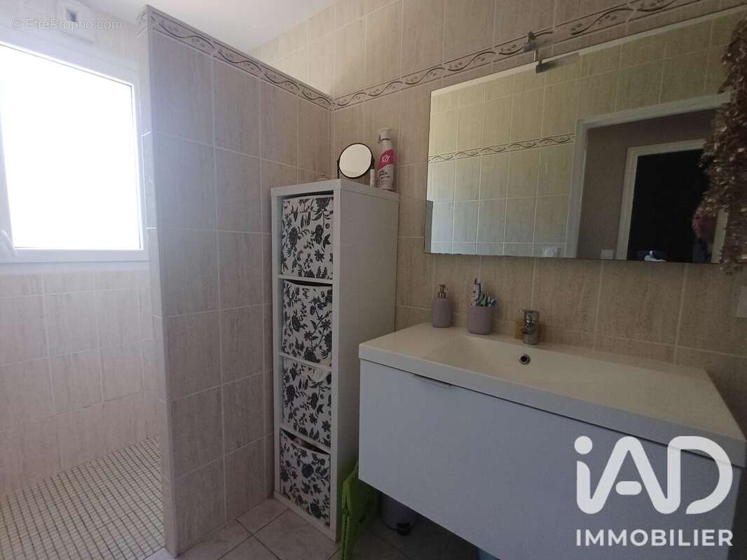 Maison 102 m² à Peillac  - photo 6