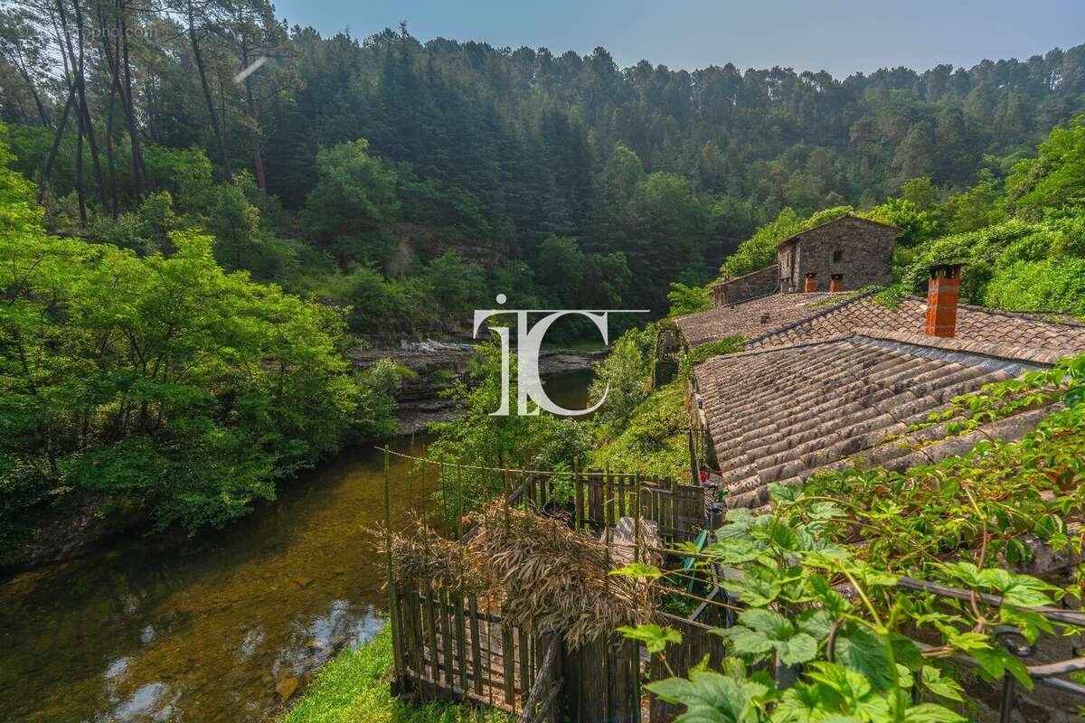 Moulin du xviiieme 324m² habitables 5,7ha de terrain - photo 29