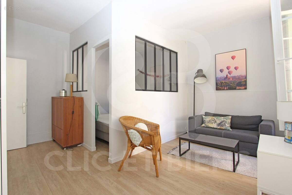 Appartement à VERSAILLES
