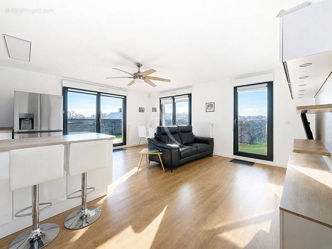 Appartement à COLOMBES