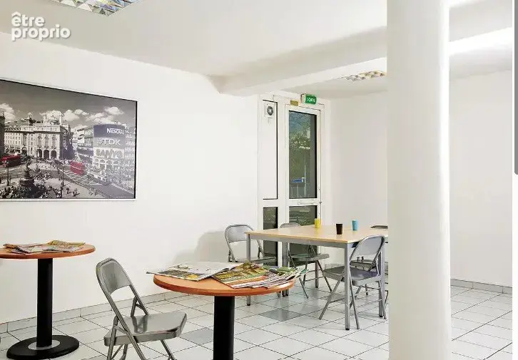 INVESTISSEMENT LOCATIF  GRENOBLE  Résidence étudiante Les Estudines Europole - 5,95% de rentabilité - photo 6