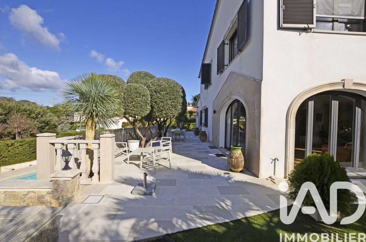 Photo 7 - Maison à MANDELIEU-LA-NAPOULE