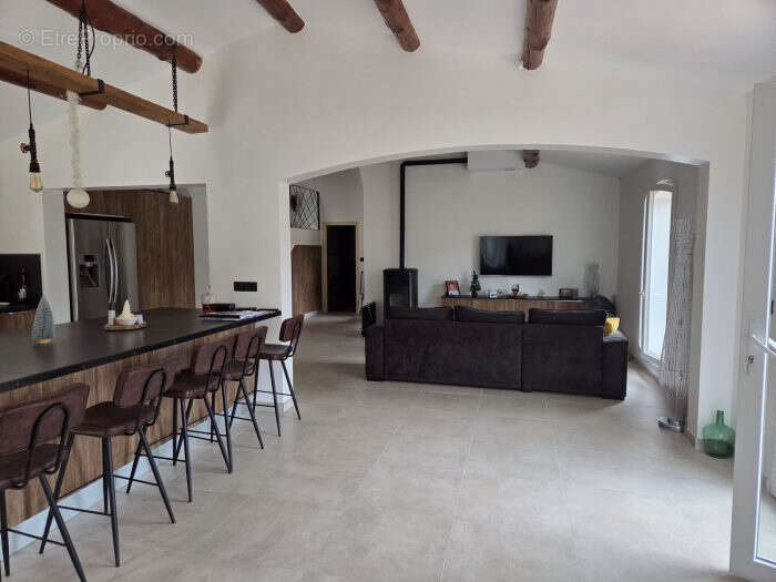 Maison à SOLLIES-VILLE