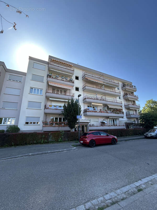 STRASBOURG Stockfeld (67100) - Appartement 2 pièces loué de 51m2 avec deux balcons et une cave. - photo 8