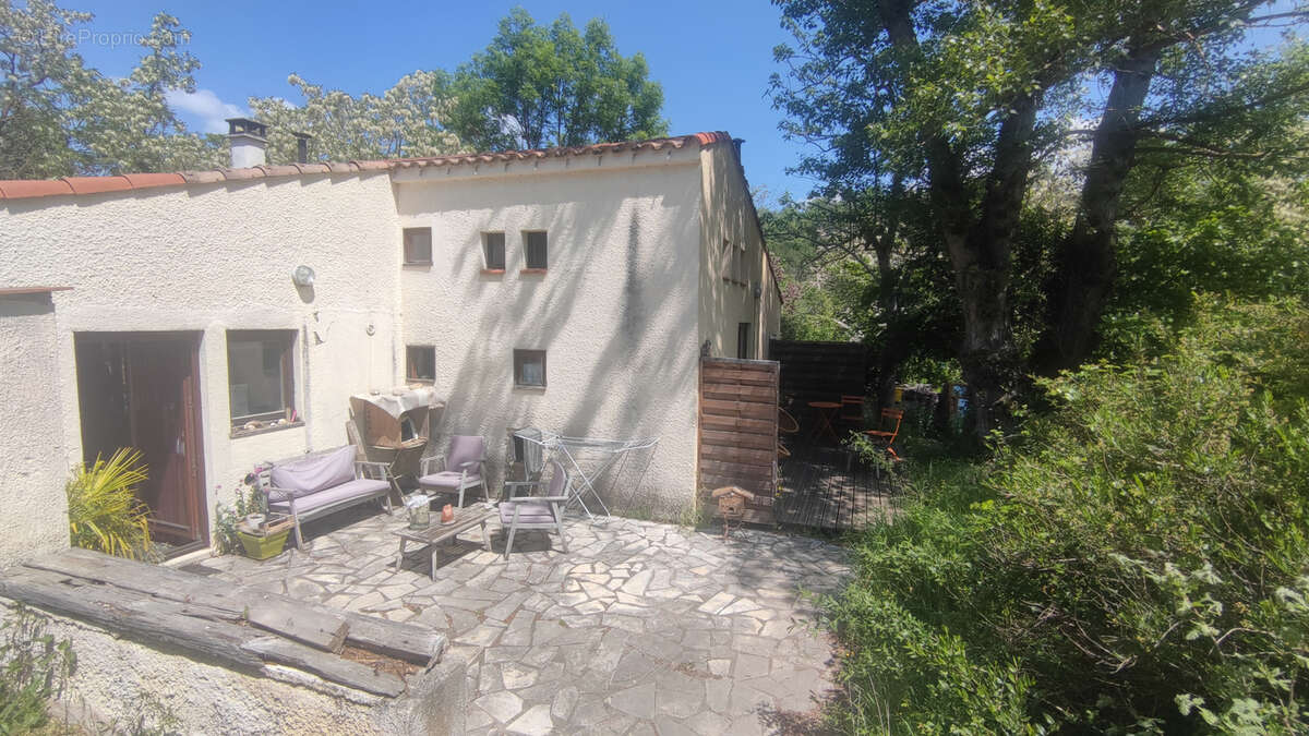Maison à CAMPAGNE-SUR-AUDE