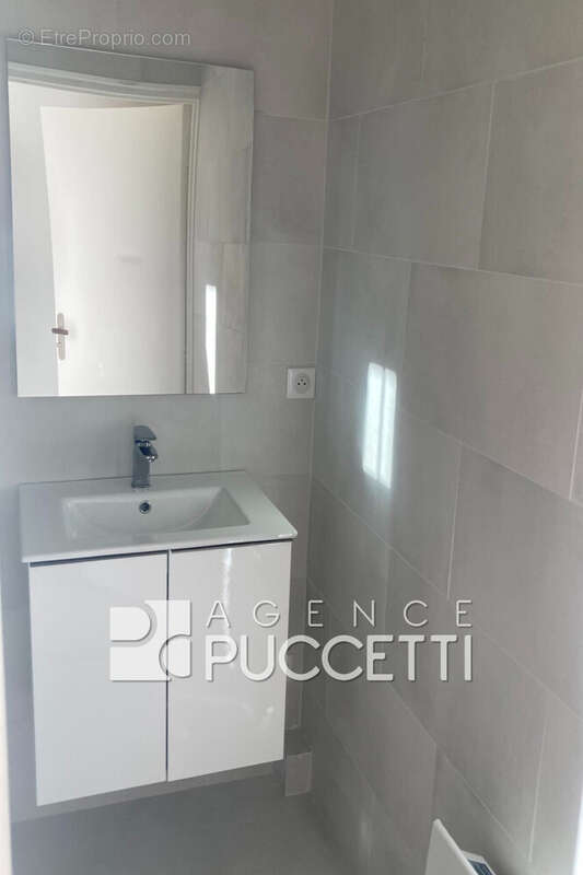 Appartement 62 m² à Vence  - photo 8