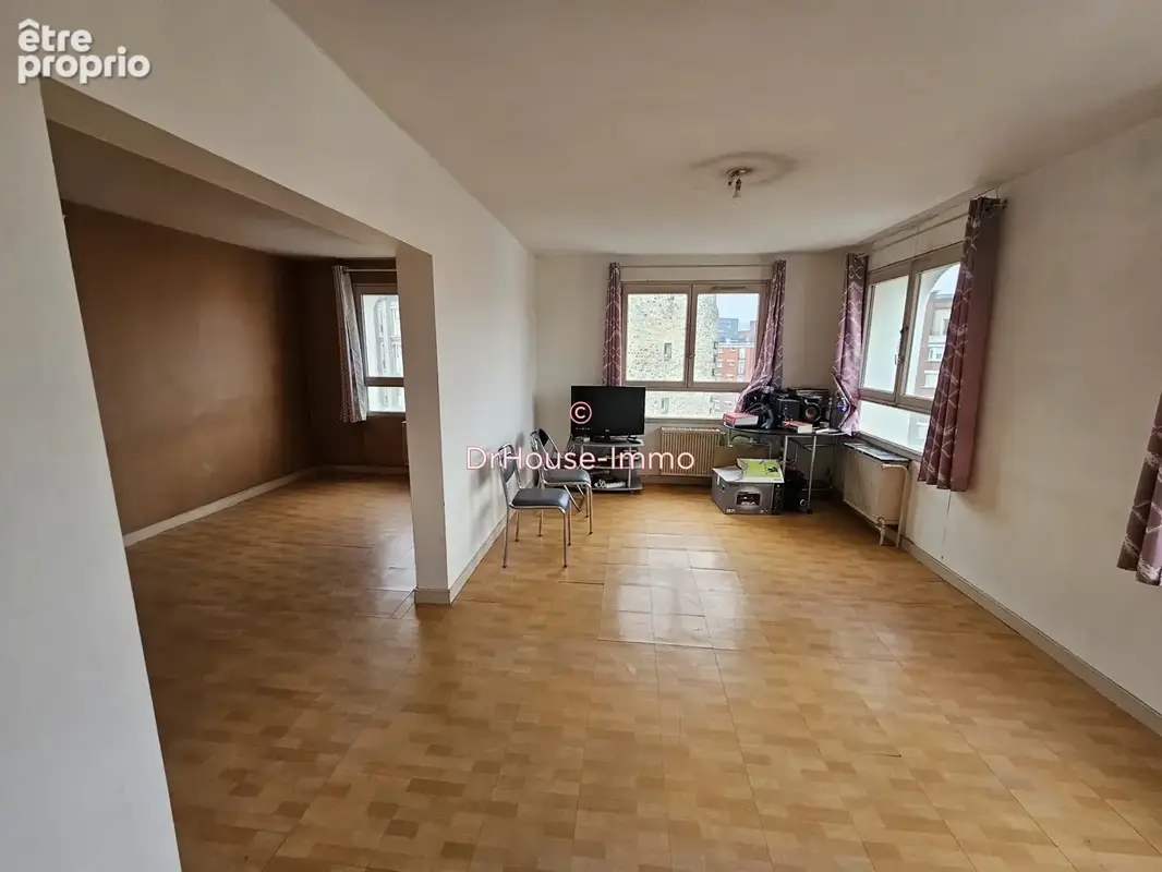 Appartement 4 pièces 81 m² à vendre à Paris-20e (75020) - photo 2