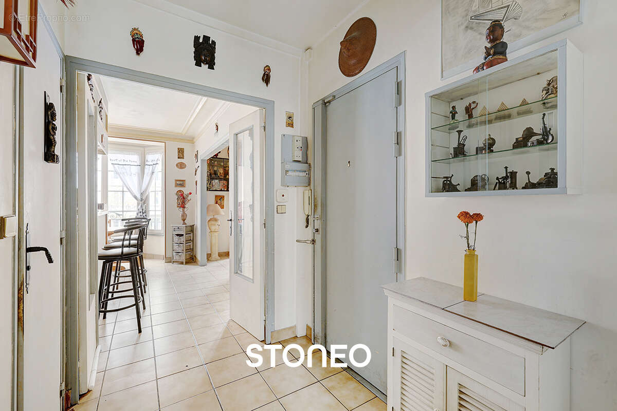 Appartement à PARIS-18E