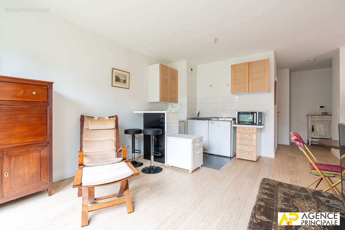 Appartement à MAISONS-LAFFITTE