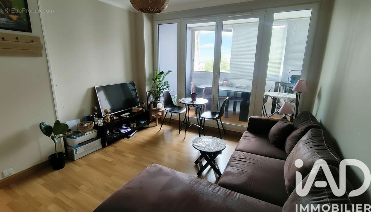 Appartement 54 m² à Villiers-Le-Bel  - photo 3