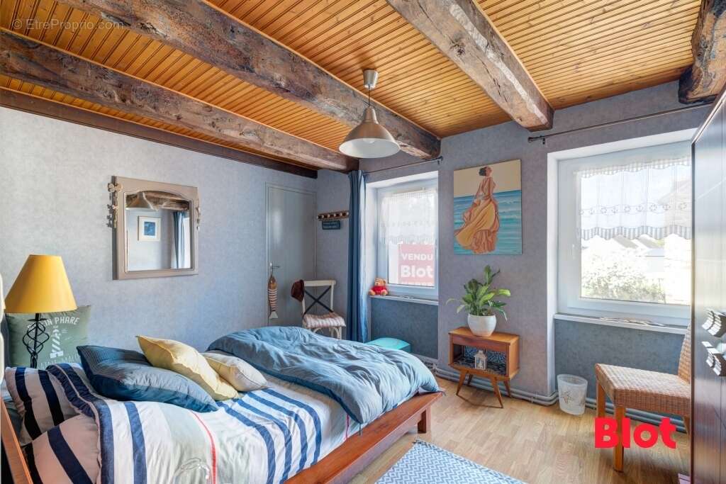 Maison à PLEUDIHEN-SUR-RANCE