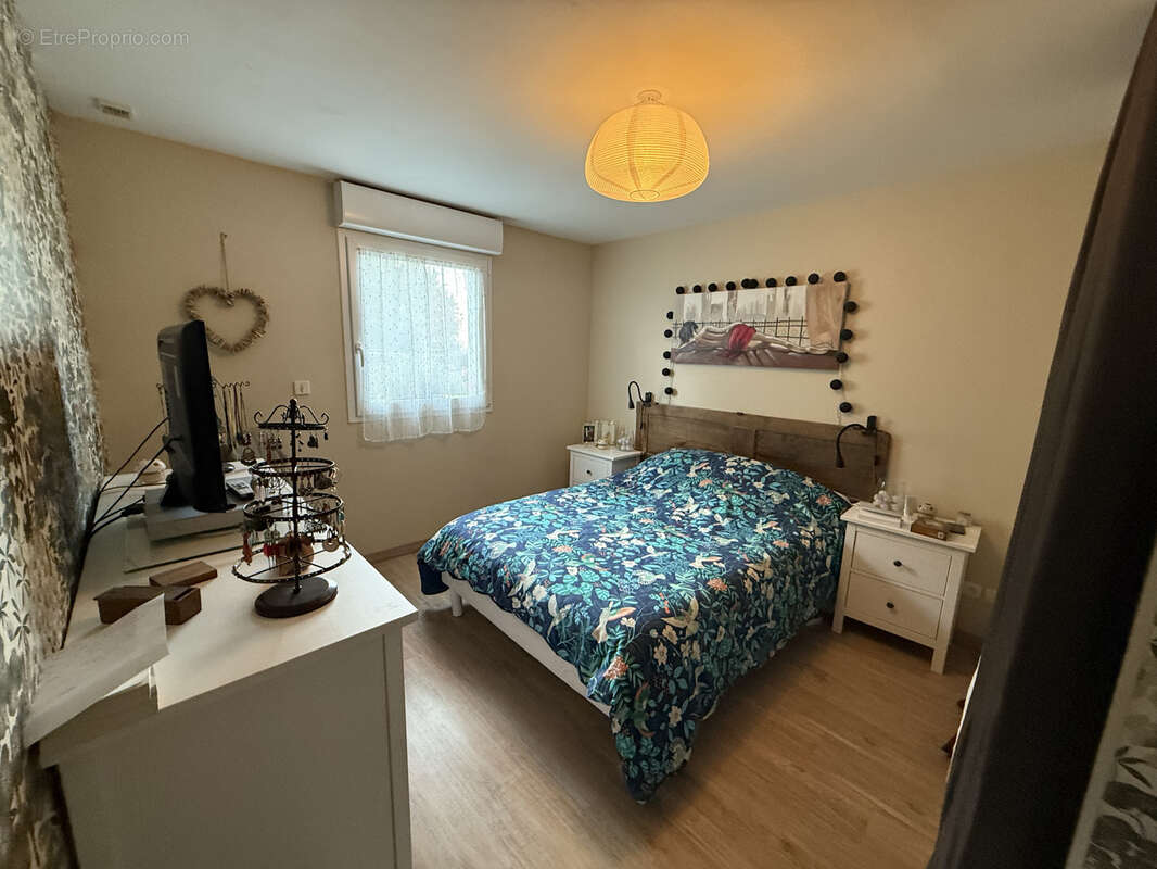 Maison à FONTENAI-LES-LOUVETS