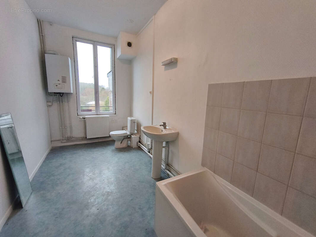 Maison à LE CATEAU-CAMBRESIS