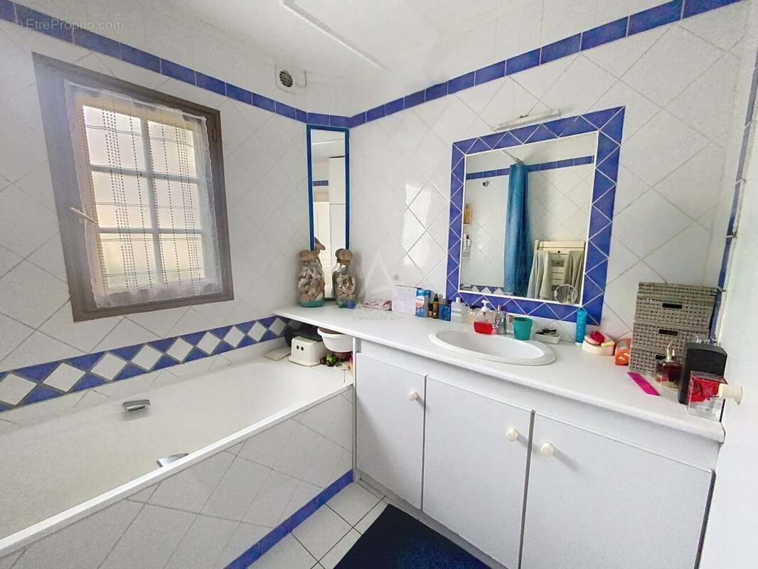 Appartement 50 m² à Saint-Maur-Des-Fosses  - photo 9