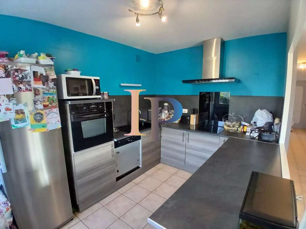 Maison 81 m² à Briennon  - photo 10