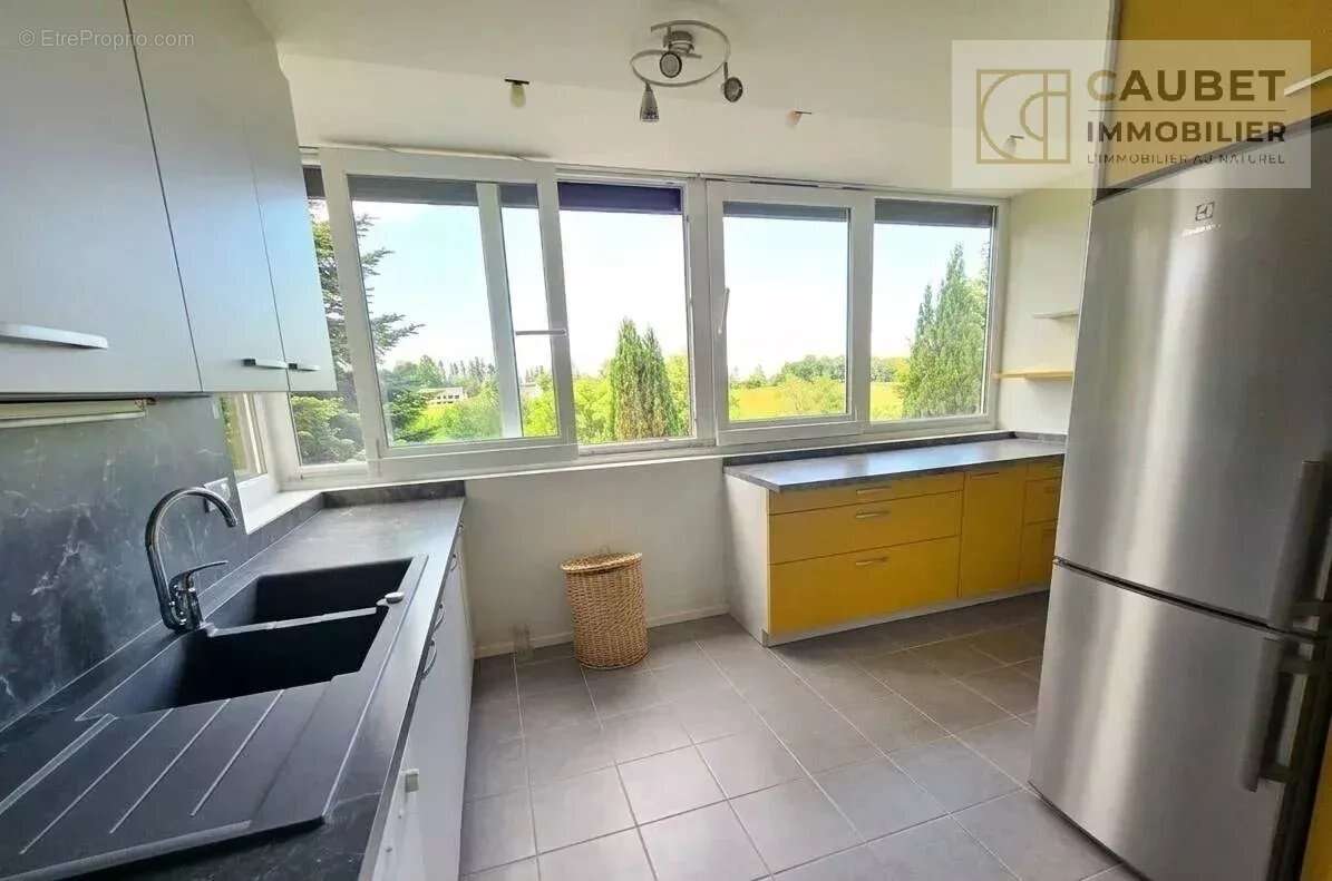 Maison familiale de 173 m2 avec grand jardin - Gerde - photo 4