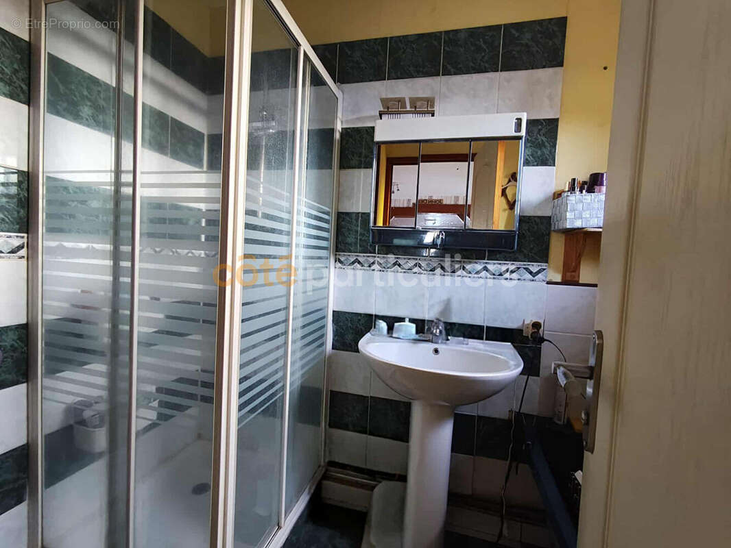 Maison à LA HOUBLONNIERE