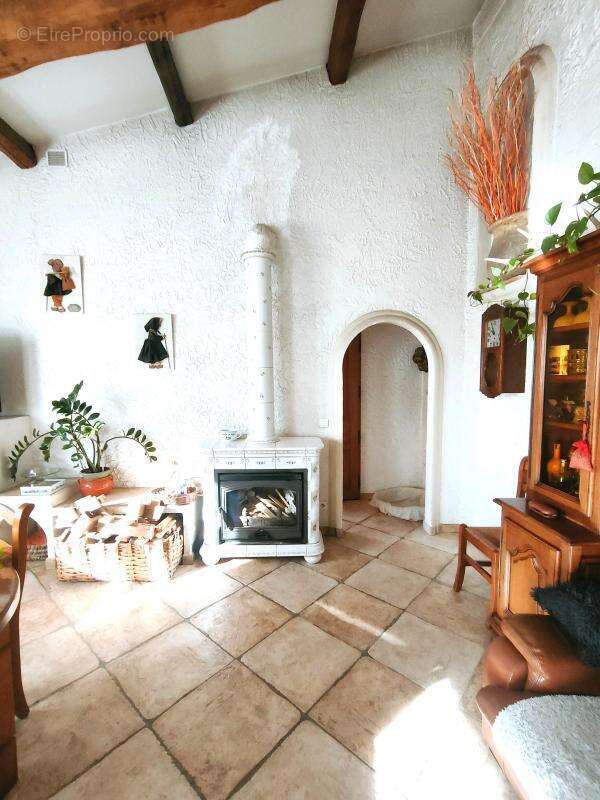 Maison à L&#039;ESCARENE