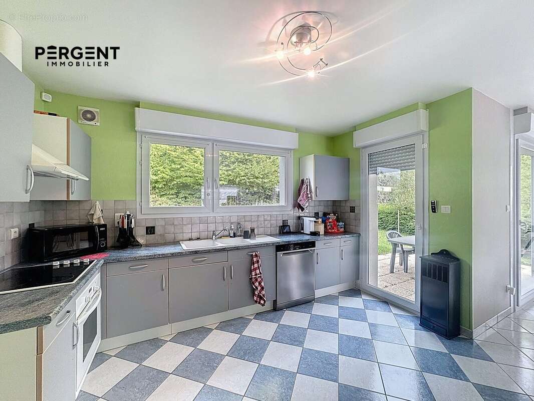 Maison à LA FRANCHEVILLE