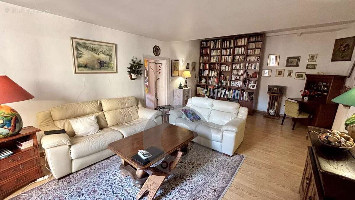 Appartement à SOSPEL